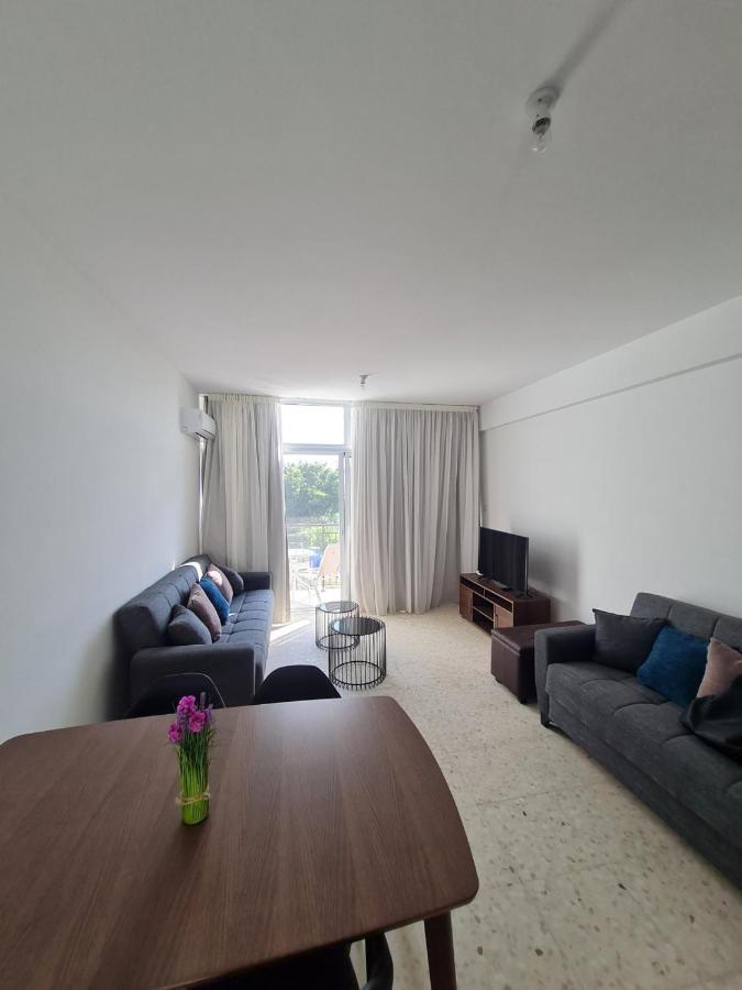 Almyria Apartments - By Imh Travel & Tours Paphos Eksteriør billede